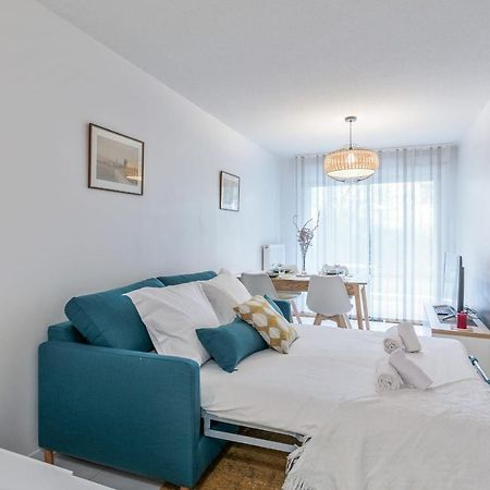 Appartement Delacroix - Welkeys ลาโรแชล ภายนอก รูปภาพ