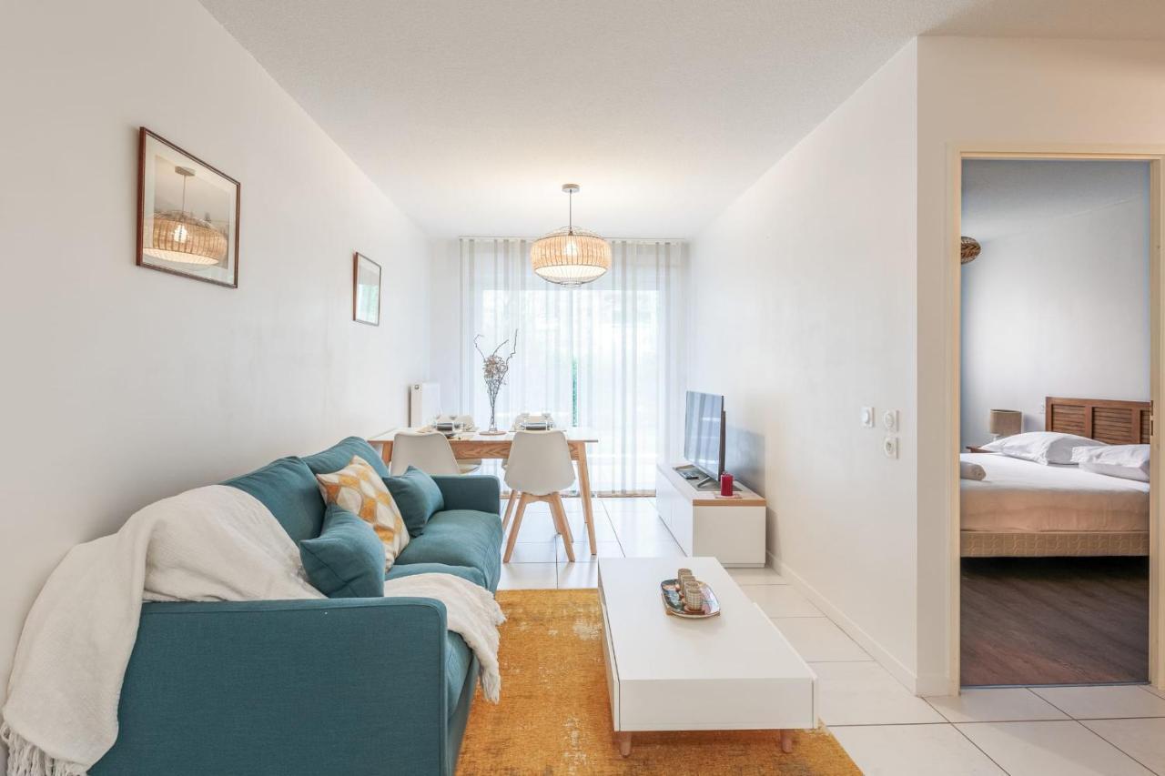 Appartement Delacroix - Welkeys ลาโรแชล ภายนอก รูปภาพ