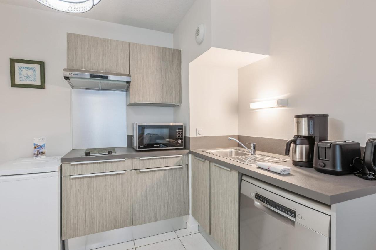 Appartement Delacroix - Welkeys ลาโรแชล ภายนอก รูปภาพ