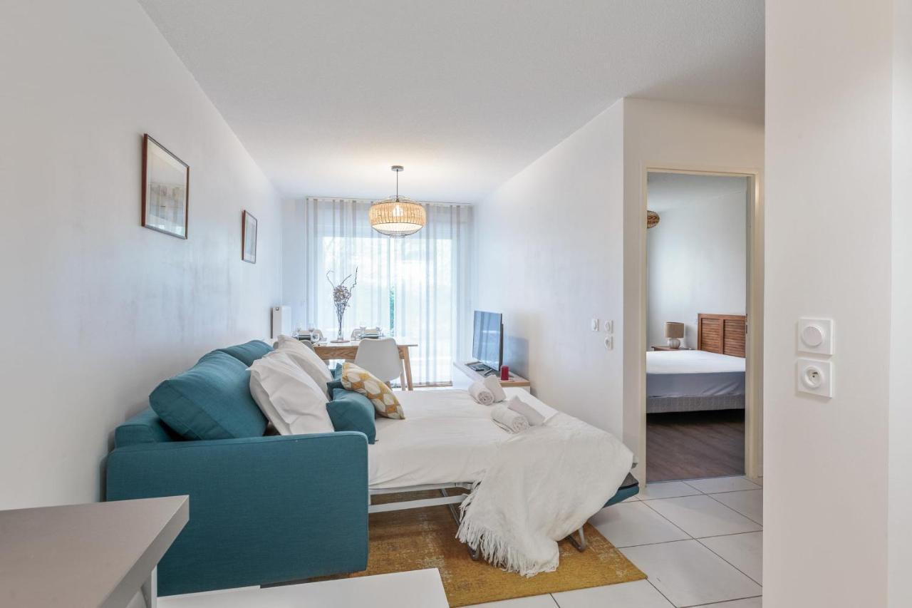 Appartement Delacroix - Welkeys ลาโรแชล ภายนอก รูปภาพ
